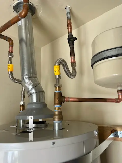 Water heater installation and plumbing repair in Hollywood Hills West